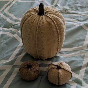 Neutral Fall Pumpkin Decor